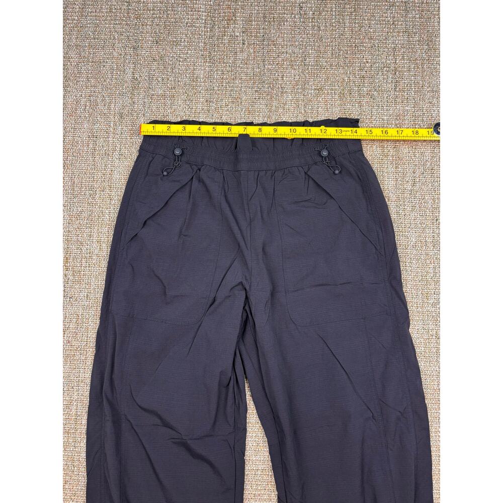 ⚫ Athleta Trekkie High Rise Parachute Pants | Size 8 | Black - Picture 4 of 9
